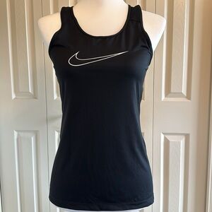 Nike workout top
